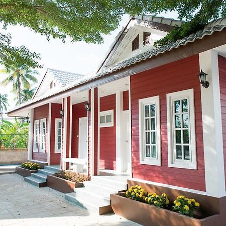 Baan Suan Resort Juree Punsuk Suphan Buri Bilik gambar