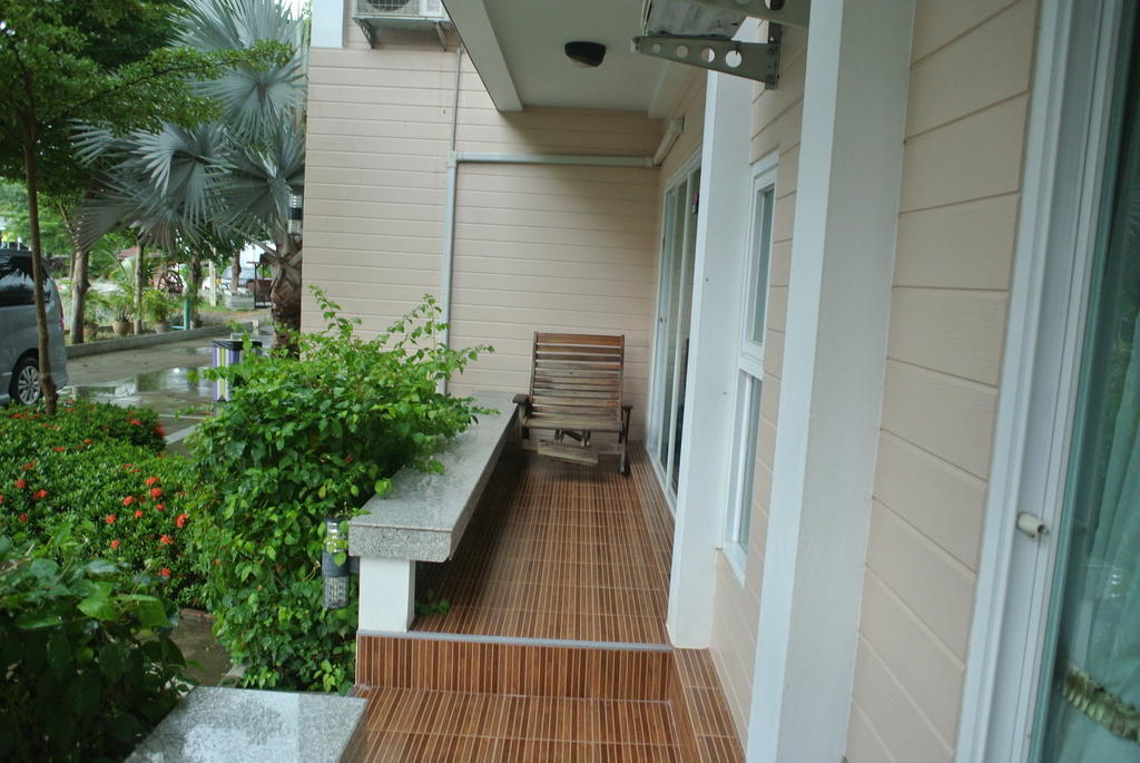 Baan Suan Resort Juree Punsuk Suphan Buri Luaran gambar