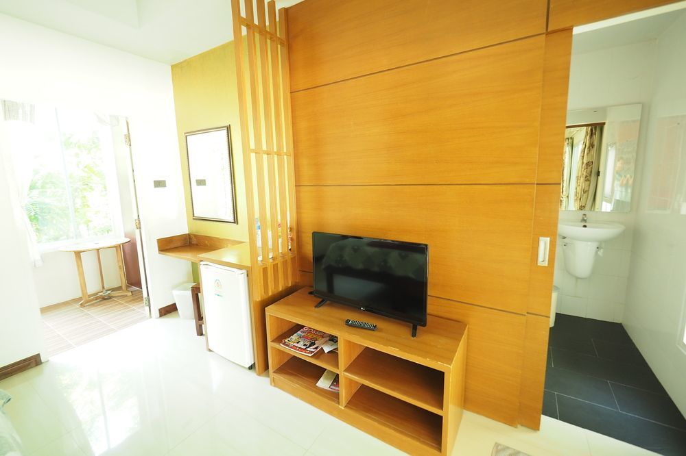 Baan Suan Resort Juree Punsuk Suphan Buri Luaran gambar
