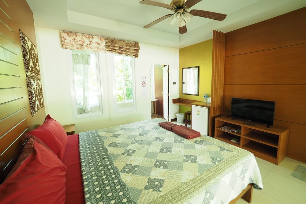 Baan Suan Resort Juree Punsuk Suphan Buri Luaran gambar